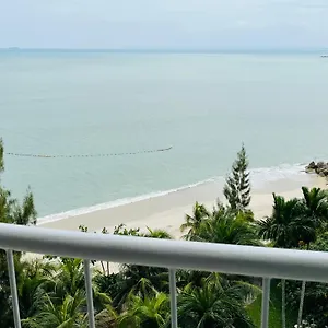Paradise By The Sea In Penang By Veron At Rainbow Paradise Resort